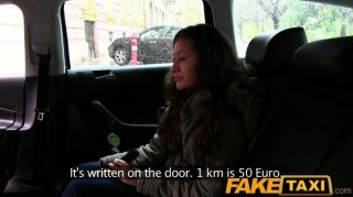 Faketaxi No Money So Pays With Her Pussy