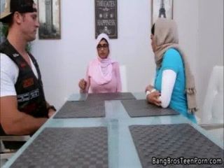 Muslim Mother And Daughter Goes Against Their Religion