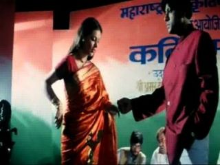 Super Hot Cleavage Exposure B Grade Actress Amrita Dhanoa Indian