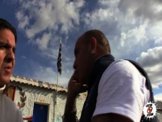 Dinio Pierde La Apuesta Y A Su Novia