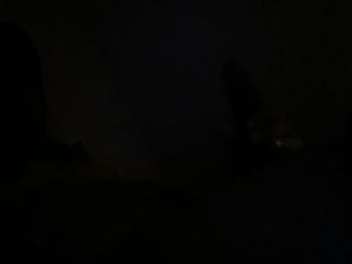 Jugando Con Mi Pene En Mi Cama A Lo Oscuro