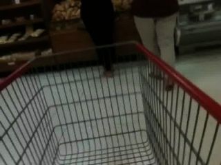 Loira Gostosa No Supermercado Epa De Itapu
