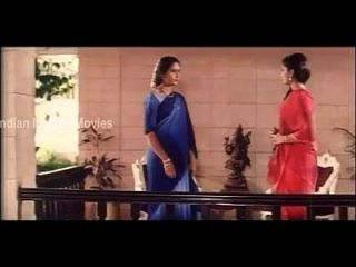 Aunty Hot Romantic Scene In Elamai Unarchigal - Babilona, Uday