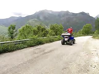 Lady Mai Adventer Outdoor Sex