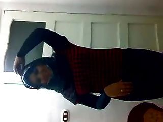 Arab Hijabi Whore Dancing 3