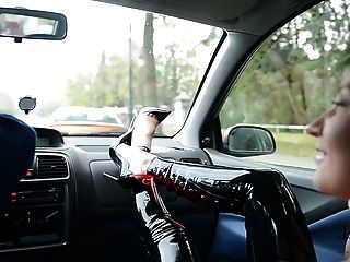 Julie Skyhigh Latex Doll Hooker Is Always The Mistress P1+2