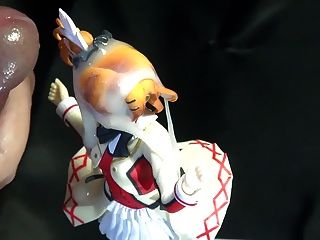 Honoka Figure Bukkake