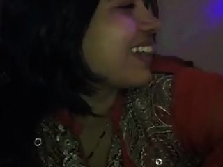 Pakistani Aunty Reads Filthy Dirty Poem In Punjabi Language