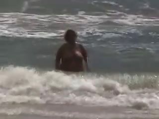 Bbw Beach