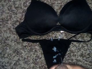 Cum On Aunts Black Bra & Panties