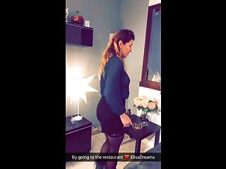 Flashing My Body In Public In A Restaurant