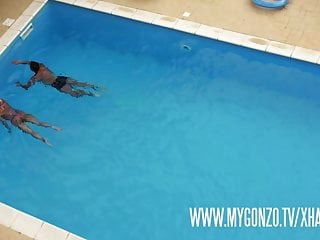 Mugur Fucks Gorgeous German Milf Lana Vegas At The Pool